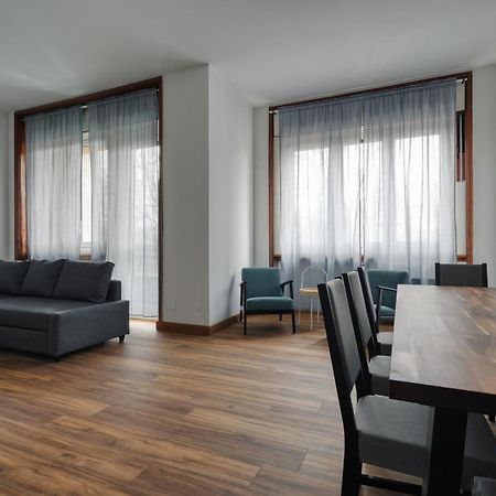 Joivy Chic 3-Bed Flat Near Colonne Di San Lorenzo Milano Exterior foto
