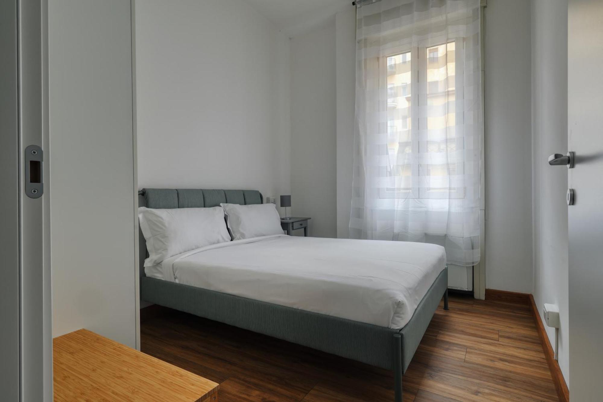 Joivy Chic 3-Bed Flat Near Colonne Di San Lorenzo Milano Exterior foto