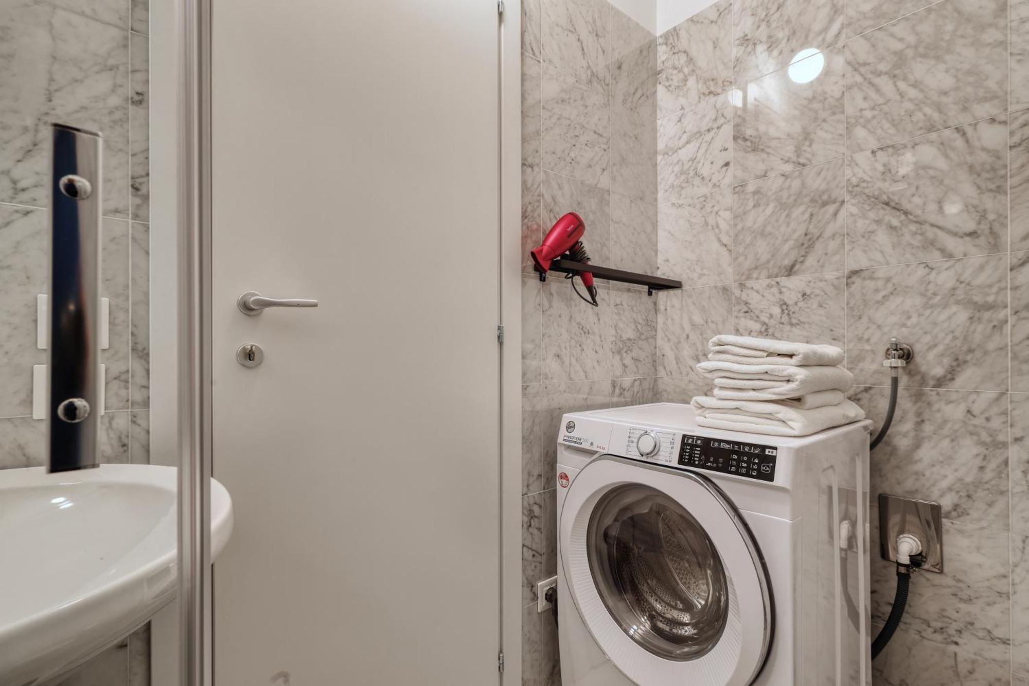 Joivy Chic 3-Bed Flat Near Colonne Di San Lorenzo Milano Exterior foto