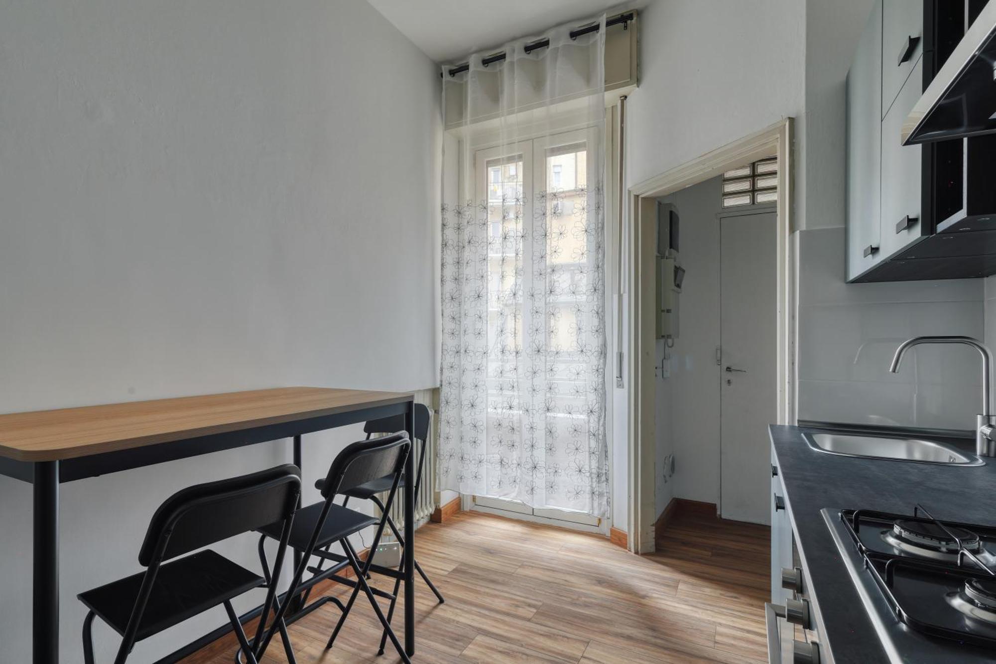 Joivy Chic 3-Bed Flat Near Colonne Di San Lorenzo Milano Exterior foto